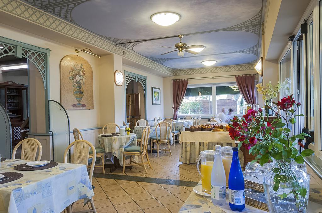 Hotel Kursaal Passignano sul Trasimeno Dış mekan fotoğraf