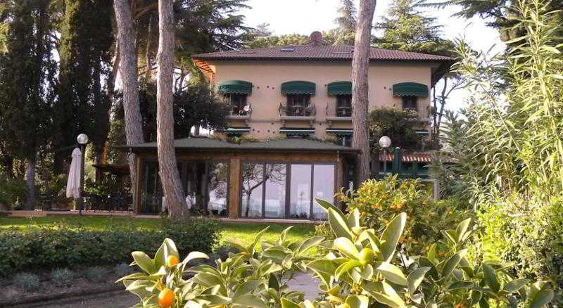 Hotel Kursaal Passignano sul Trasimeno Dış mekan fotoğraf